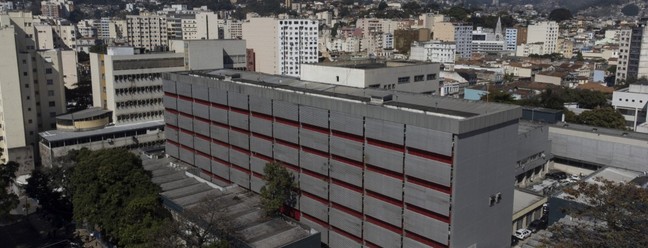 Sem concorrentes, Consórcio Smart Hospital venceu leilão para administrar complexo hospitalar do Souza Aguiar — Foto de Marcia Foletto