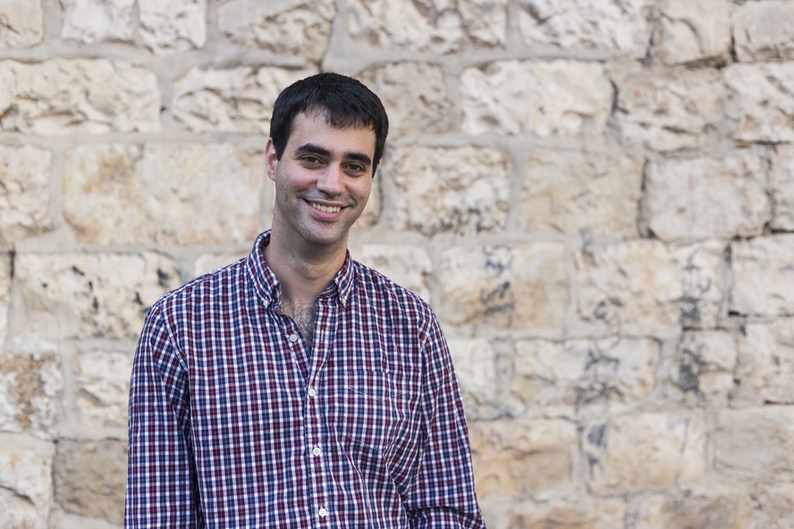O escritor israelense Iddo Gefen, uma das atrações do Festival Literário do Museu Judaico de São Paulo