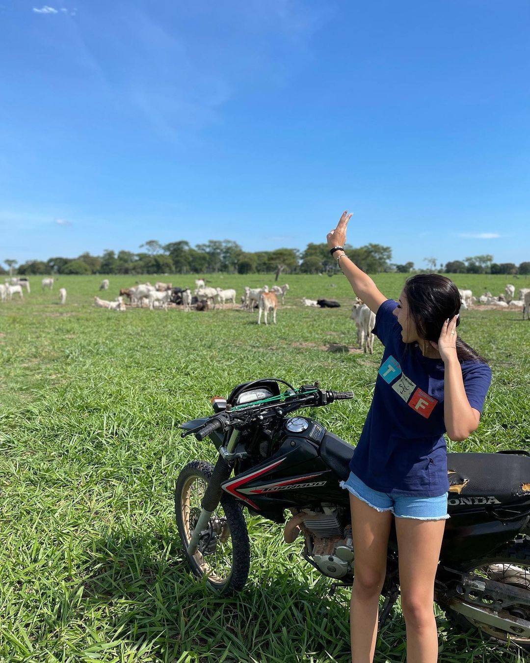 Ana Castela mostrou detalhes de chácara que comprou em Londrina (PR) — Foto: Reprodução Instagram