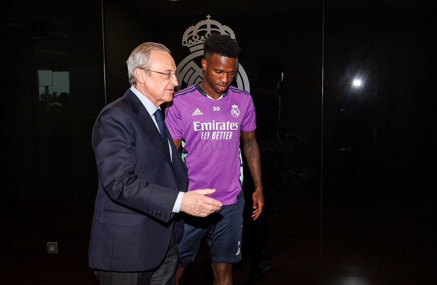 Vinicius Júnior e Florentino Pérez, presidente do Real Madrid