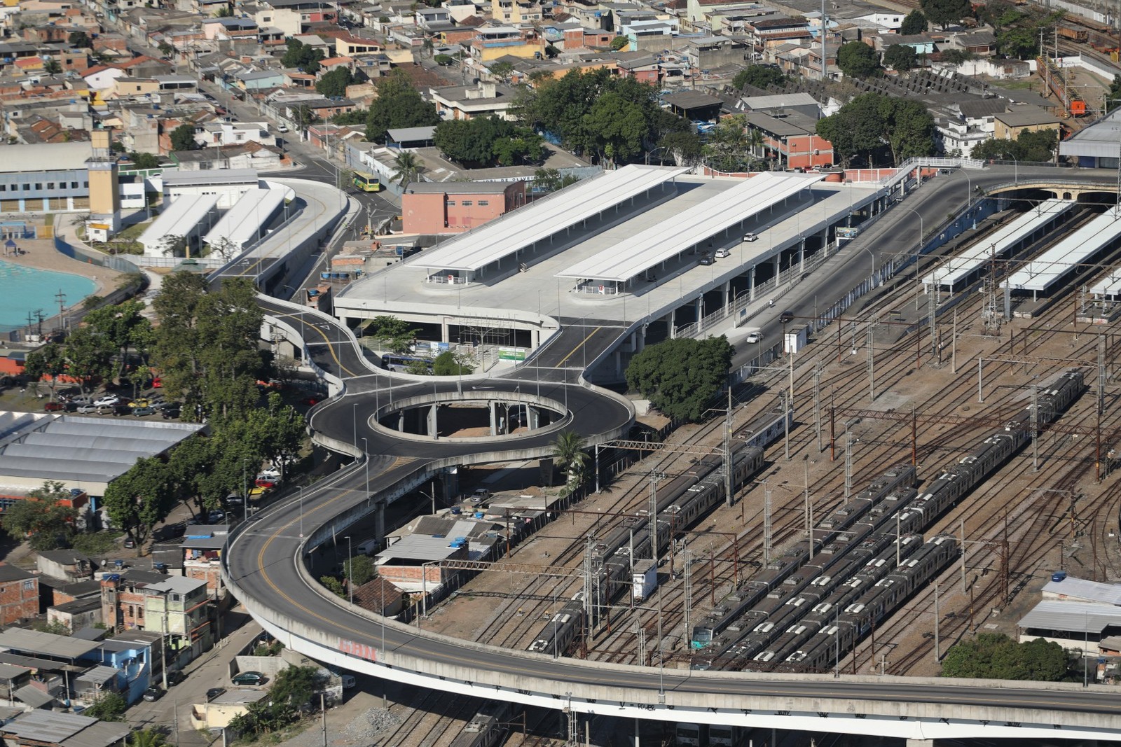 O novo terminal Deodoro do BRT: integração com trens e ônibus — Foto: Divulgação/Prefeitura/Marcelo Piu