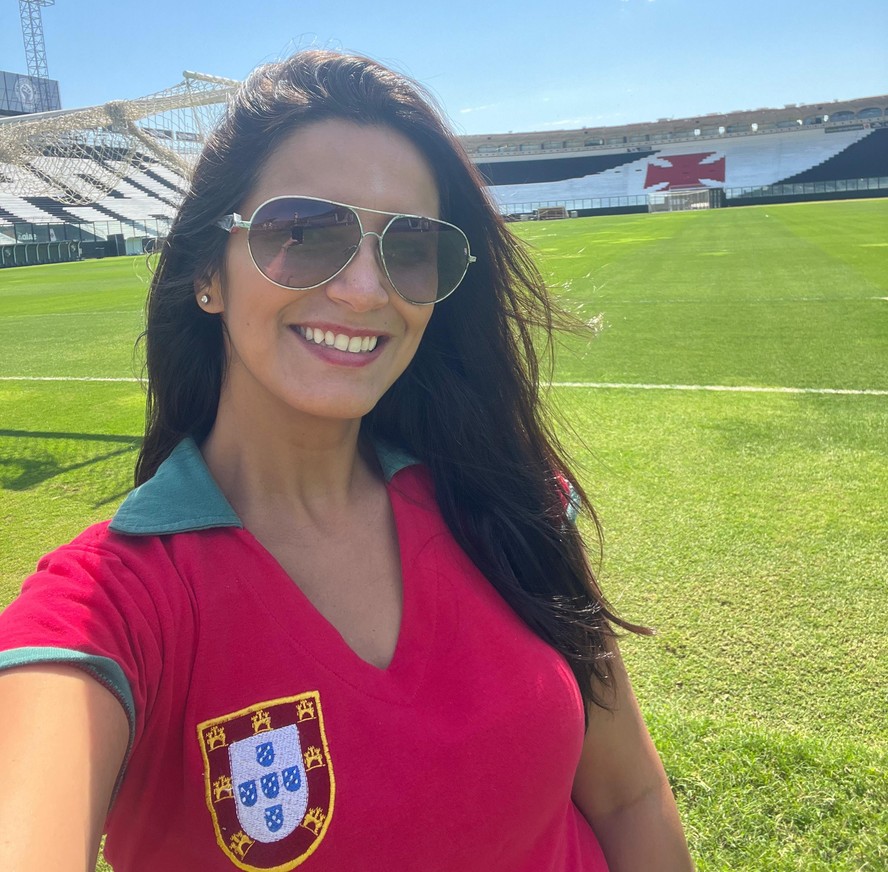 Luana Cunha em São Januário, estádio do Vasco: reconhecida pelo pai português aos 30 anos