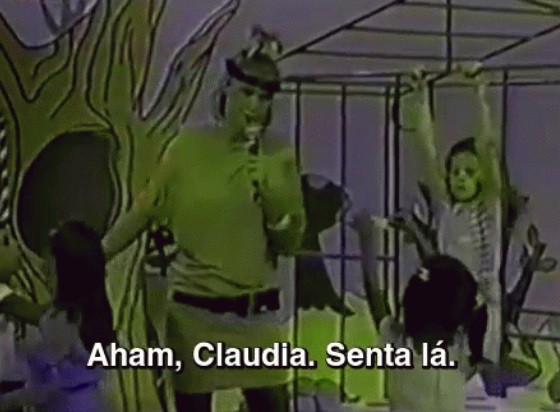 Xuxa e as frases que viraram meme uma década atrás. A apresentadora admitiu, no YouTube, ter se arrependido de dizer a frase à menina — Foto: Repodução/YouTube