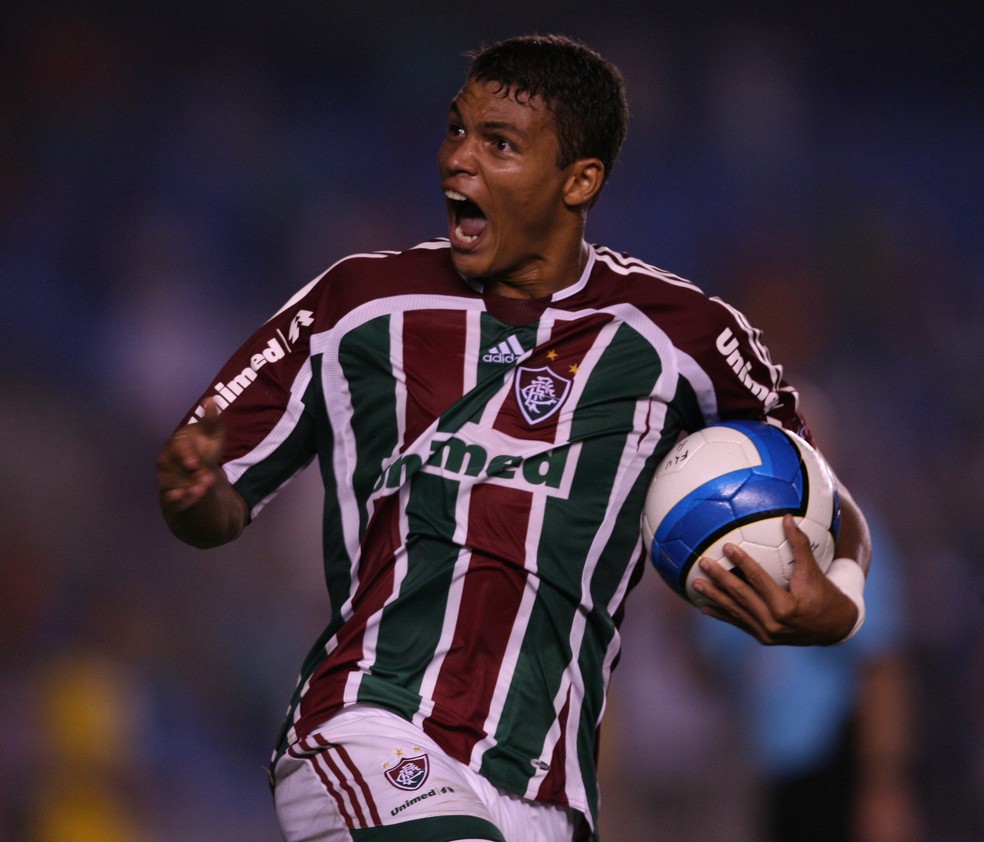 Thiago Silva pelo Fluminense em 2007 — Foto: Jorge William/Extra