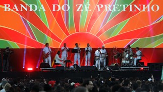 Show do Jorge Ben Jor no primeiro dia do Festival MITA realizado no Jockey Club na Zona Sul do Rio de Janeiro, na tarde deste sábado, 27. — Foto: Lucas Tavares / Agência O Globo