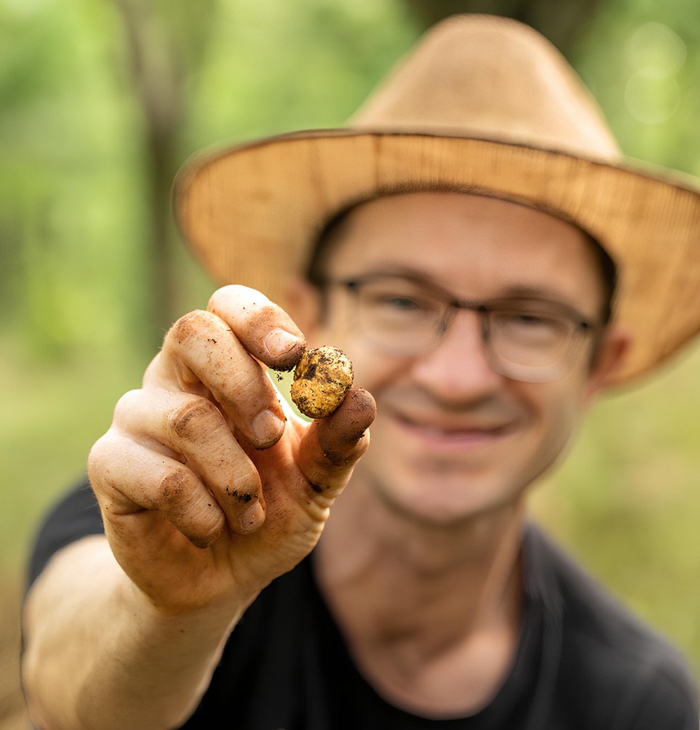 Marcelo Sulzbacher, descobridor da trufa brasileira e dono da Simbiose Tartufo — Foto: Divulgação