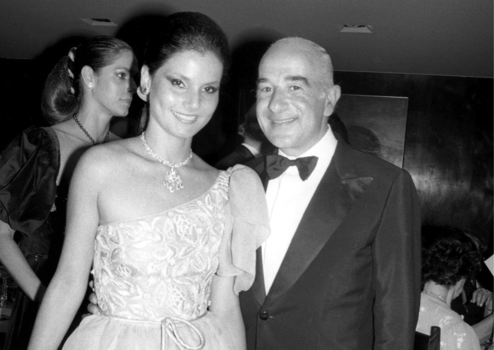 Vicky Safra e Joseph Safra no casamento de Everline Bloch Sigelmann — Foto: Antonio nery / Agência O Globo