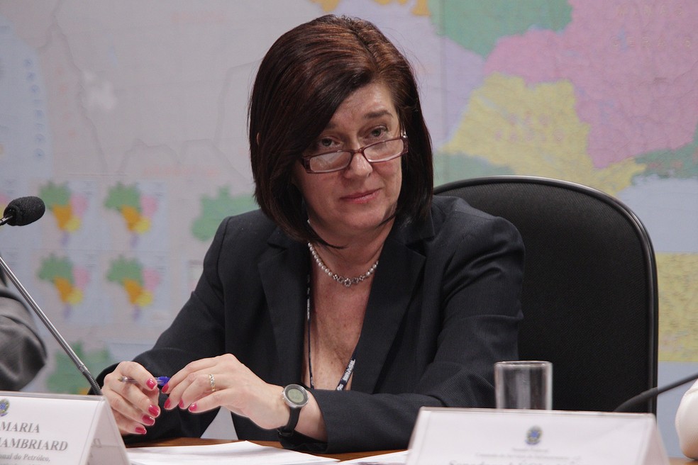 Magda Chambriard, em sabatina no Senado em 2012, quando era diretora-geral da ANP — Foto: André Coelho