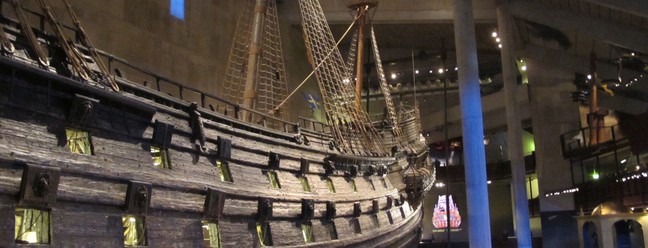 Os restos do icônico navio de guerra "Vasa", que naufragou há quase quatro séculos na costa de Estocolmo, na Suécia, serão reforçados — Foto: Fernanda Dutra