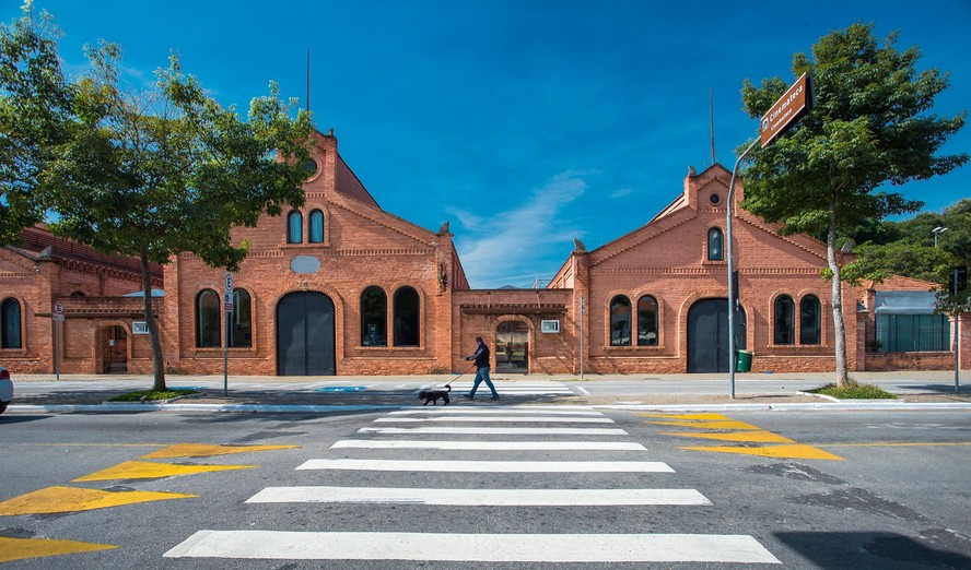 Fachada da Cinemateca Brasileira: com orçamento de R$ 20 milhões previsto para este ano, instituição recontratou 40 técnicos e recebe o público a partir de hoje