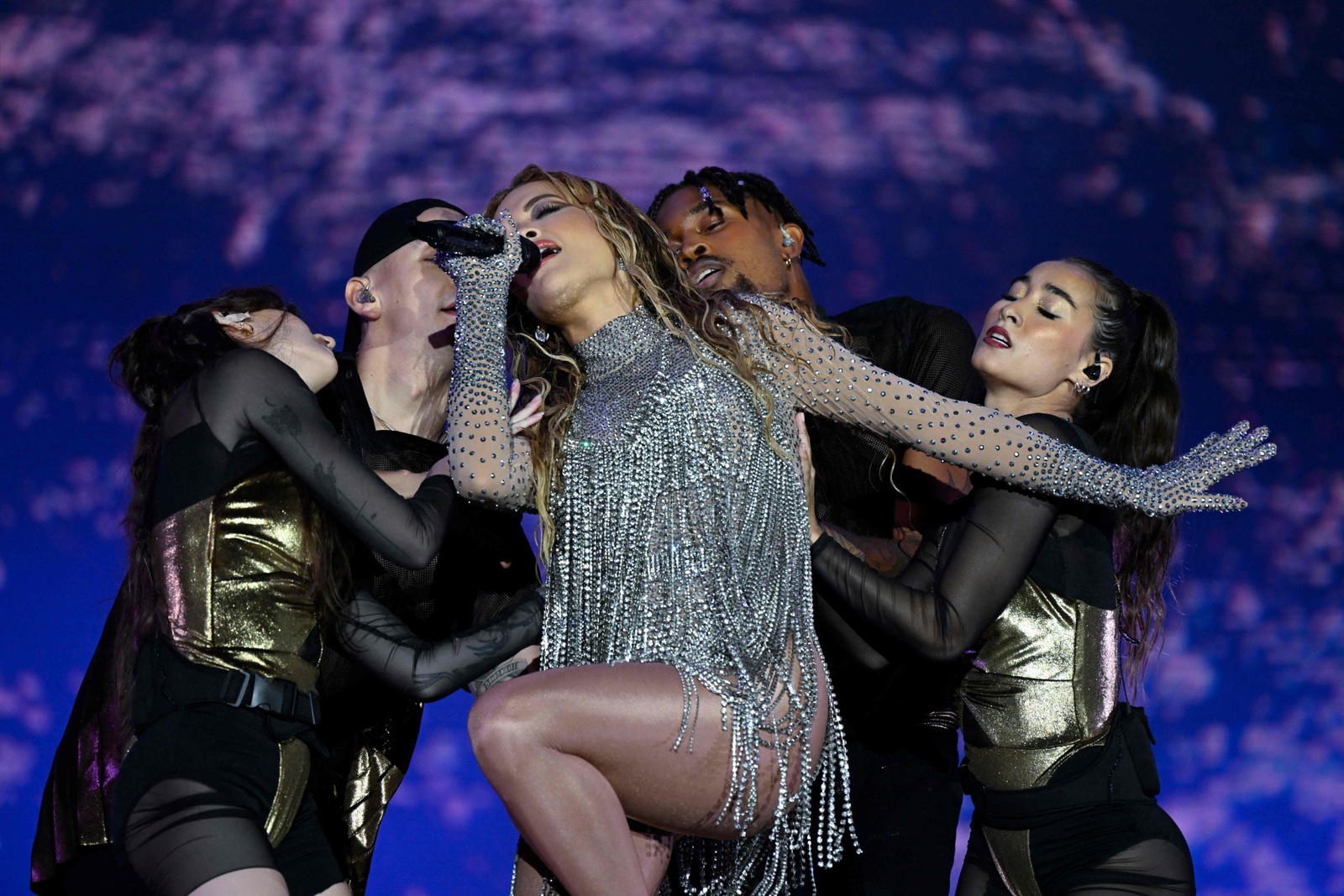 Rita Ora em show no Rock in Rio — Foto: Mauro Pimentel/AFP