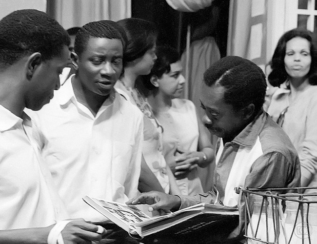 Milton Gonçalves, Mussum e Grande Otelo em Bairro Feliz, de 1965  — Foto: Arquivo - 26/04/2015