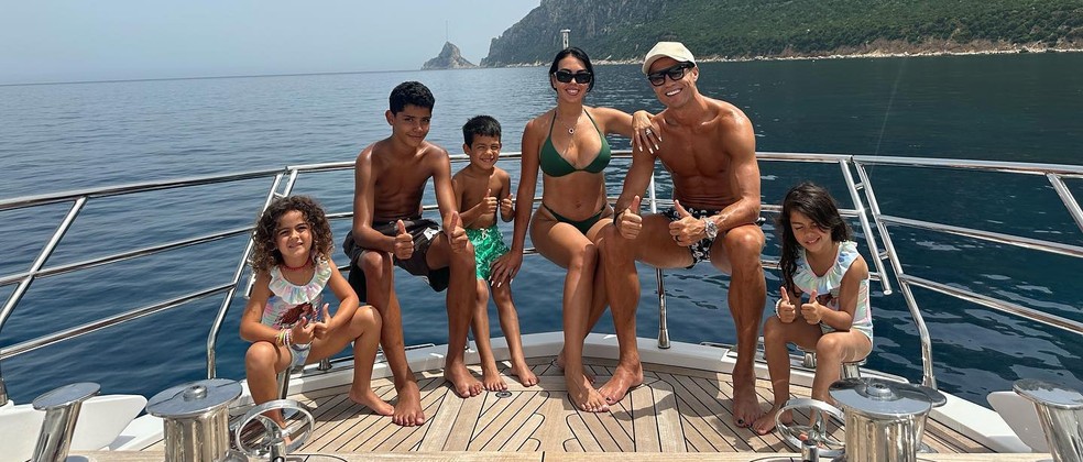 Cristiano Ronaldo aproveita as férias do Al-Nassr em viagem com a família — Foto: Reprodução/Redes sociais