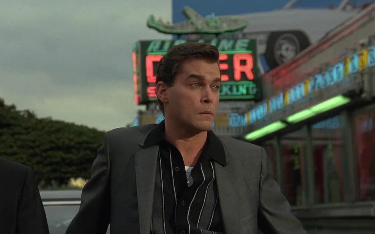 Ray Liotta em cena do filme "Os Bons Companheiros" de Martin Scorsese, em 1990 — Foto: Divulgação