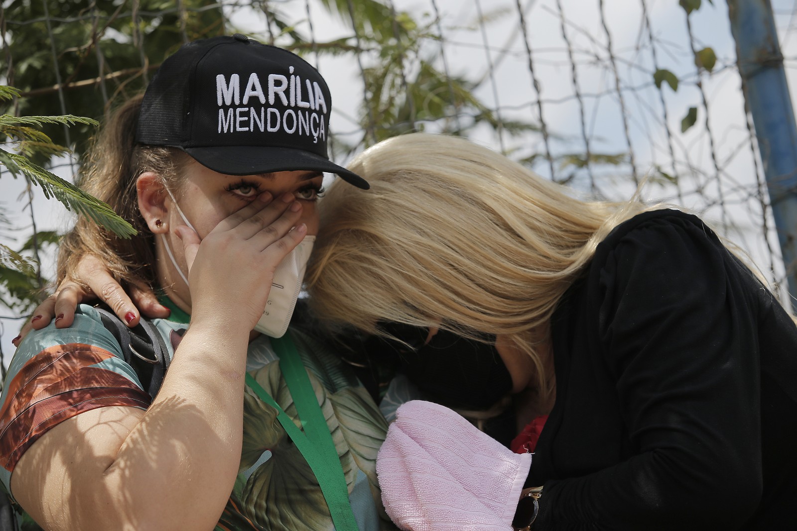 Tamires dos Santos e Marta Silva se emocionam ao lembrar da cantora sertanejaAgência O Globo