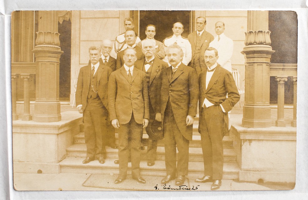 O cientista Albert Einstein no Rio de Janeiro, em 1925 — Foto: Reprodução