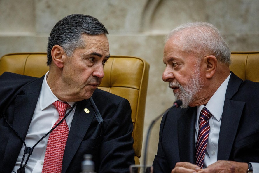 Luís Roberto Barroso e Lula