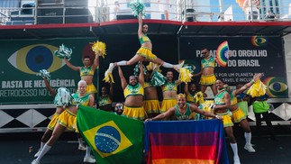 Organizadores pediram para participantes irem com as cores da bandeira do Brasil, verde e amarelo — e o público atendeu ao pedido — Foto: Maria Isabel Oliveira/Agência O Globo