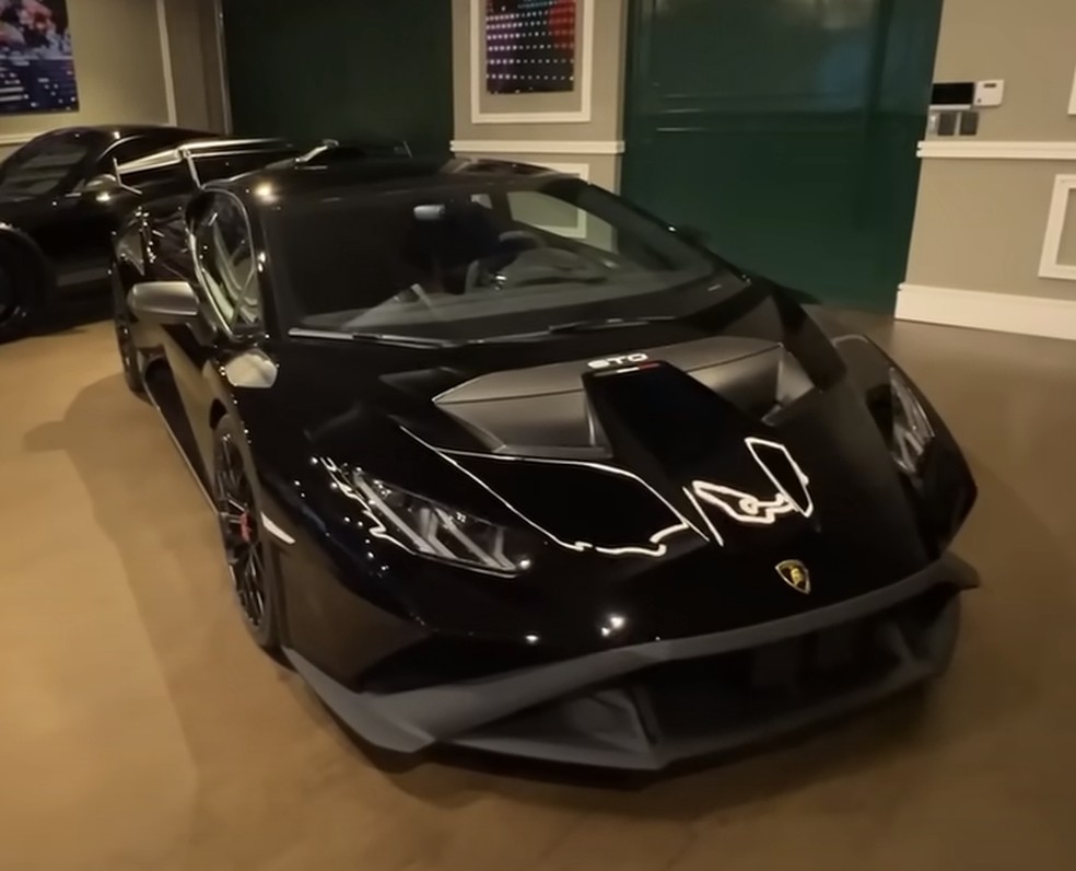 Valor do Lamborghini Huracán é de US$ 330 mil, ou cerca de R$ 1,6 milhão — Foto: Reprodução