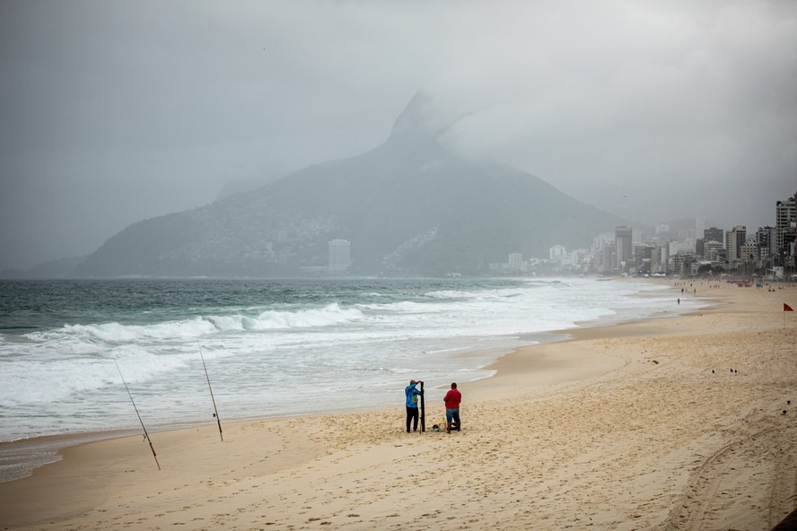 Tempo no Rio muda com chegada de frente fria