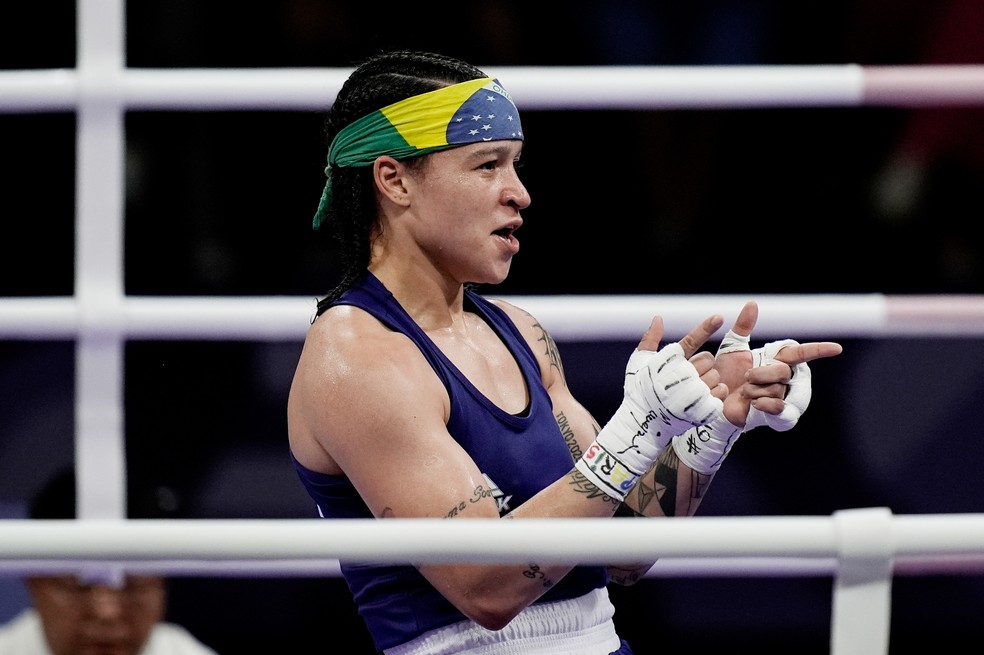 Beatriz Ferreira já garantiu, ao menos, a medalha de bronze nos Jogos de Paris — Foto: Alexandre Loureiro/COB