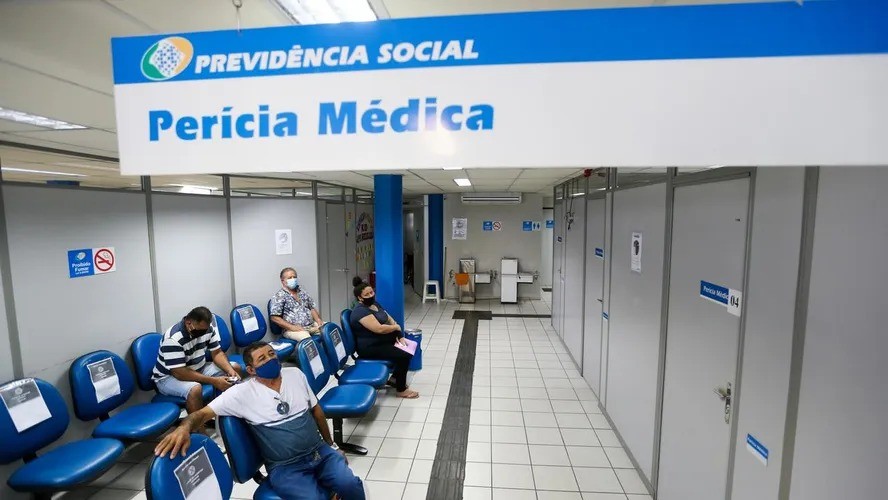 Agência do INSS: medidas para modernização dos serviços