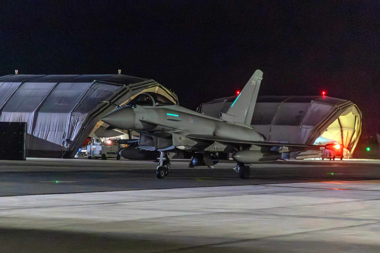 EUA e Reino Unido bombardearam o Iêmen após semanas de ataques no Mar Vermelho — Foto: Sgt Lee Goddard / MOD / AFP