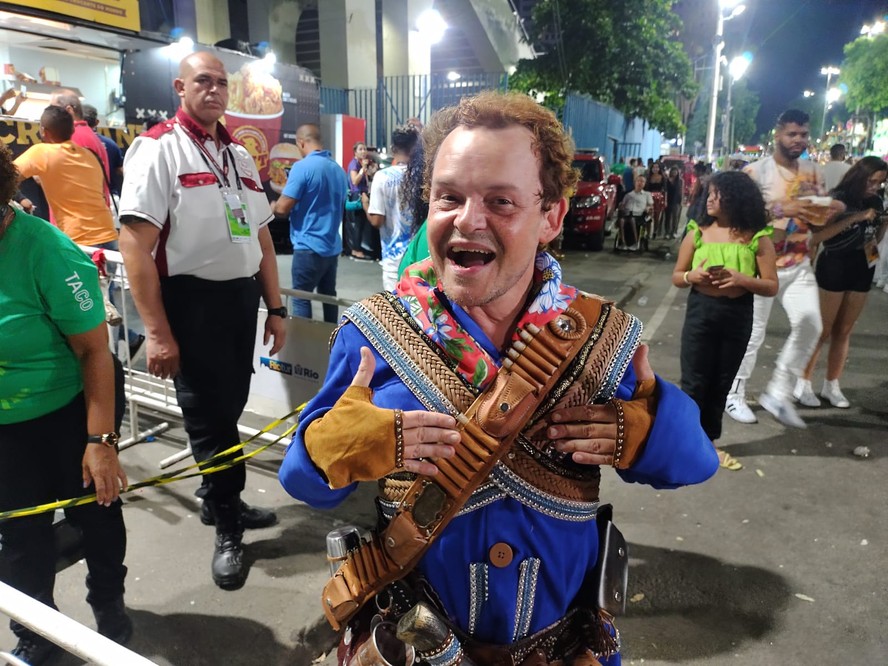 Matheus Nachtergaele cita política em abre-alas da Imperatriz: 'Homenagem ao Nordeste, que no salvou do neofascismo'