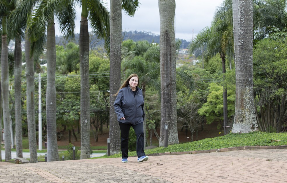 Glaucia Teixeira, executiva da Novelis, acorda às 4h para fazer caminhadas — Foto: Edilson Dantas