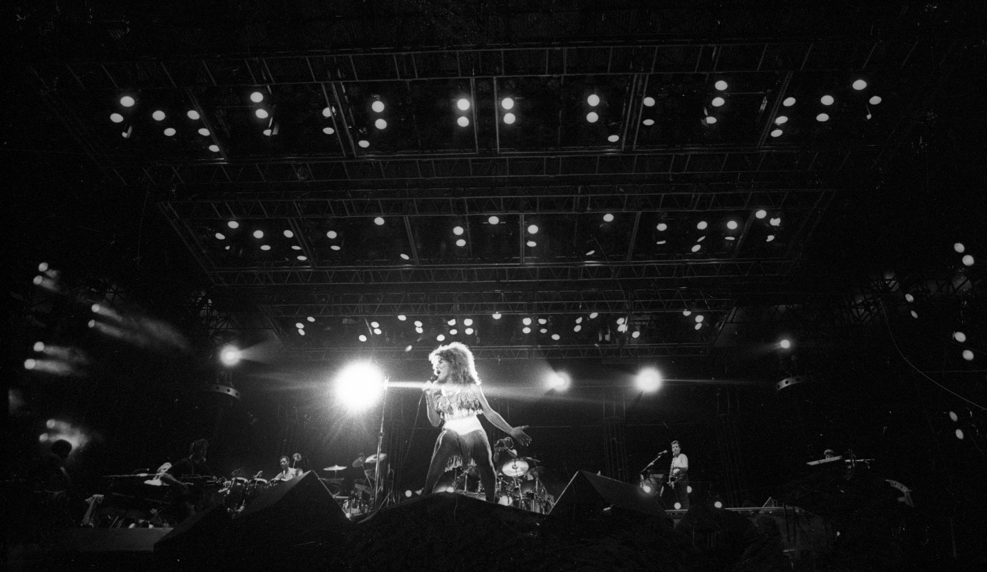 Tina Turner durante show histórico no estádio do Maracanã  — Foto: Luiz Ávila / Agência O Globo