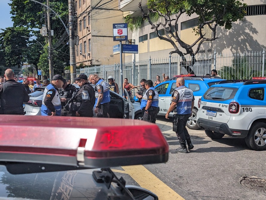 Comerciante foi assassinado na Rua Souza Franco, em Vila Isabel