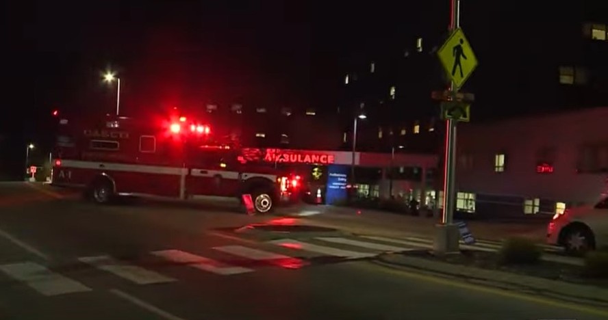 Equipes de resgate foram acionadas para socorrer vítimas de tiroteio em Lewiston, nos EUA