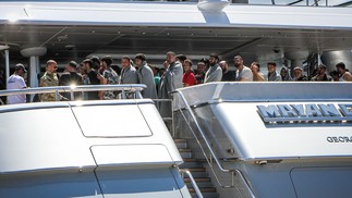 Acidente ocorreu no ponto em que o Mar Mediterrâneo tem sua maior profundidade  — Foto: Angelos Tzortzinis / AFP