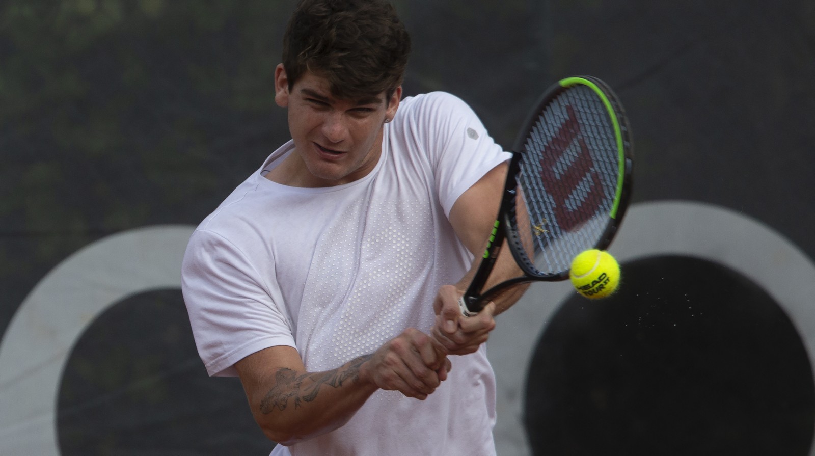 Thiago Wild durante treino no Rio Open em 2019 — Foto: Antonio Scorza / Agencia O Globo