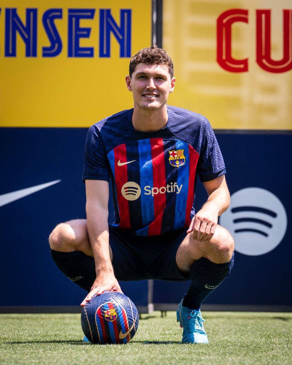 Andreas Christensen, ex-Chelsea, foi um dos reforços do Barcelona — Foto: Barcelona/Divulgação