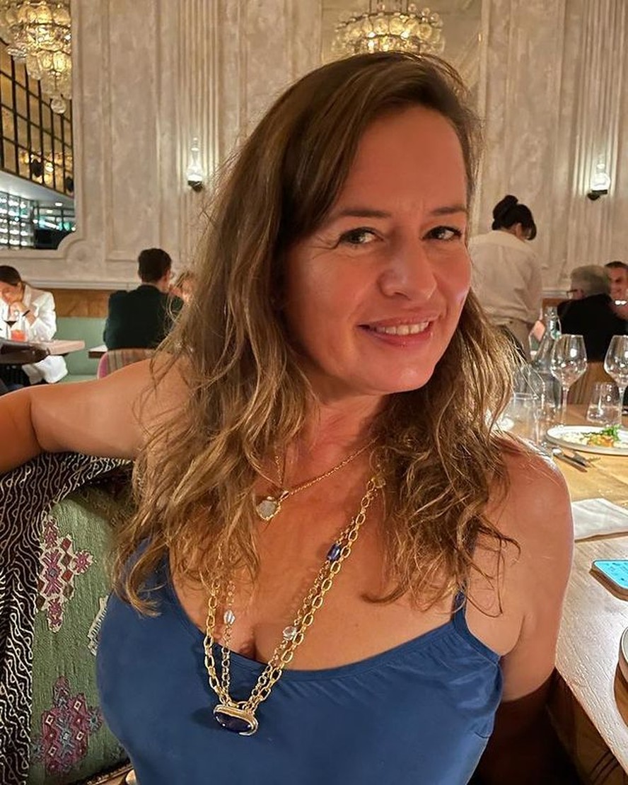 A designer de joias britânica, Jade Jagger, de 51 anos, foi detida em Ibiza e pagou multa de R$ 7,7 mil após briga com policial