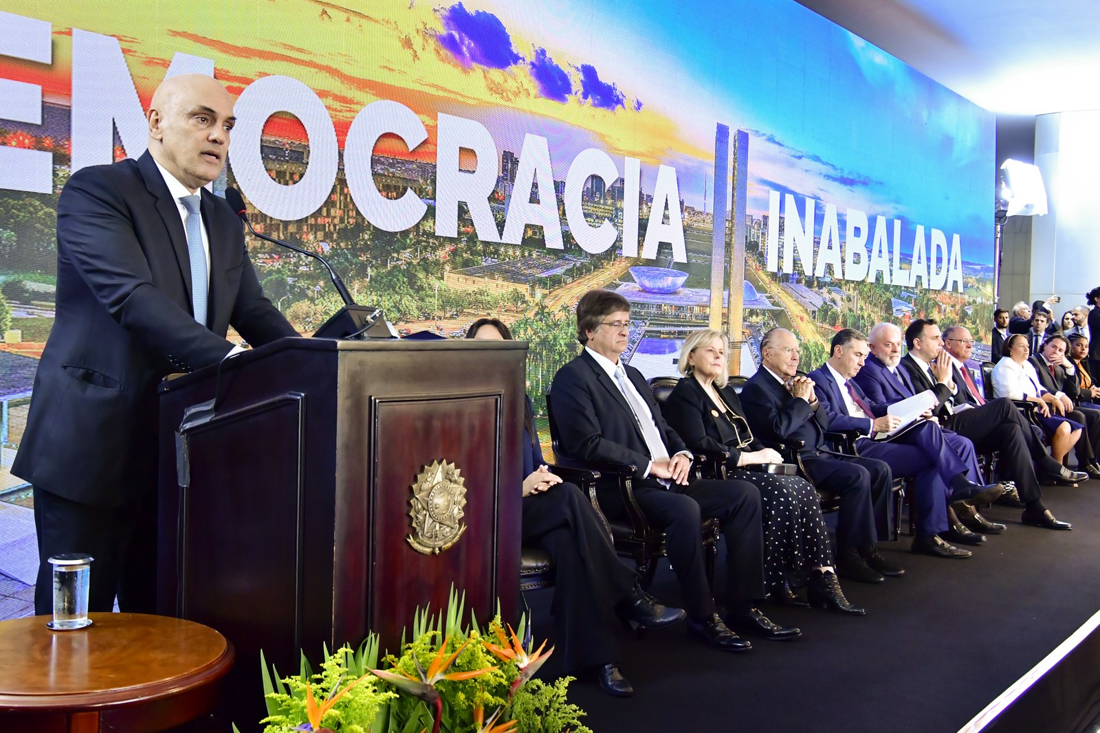 Alexandre de Moraes discursa no evento Democracia Inabalada — Foto: Jefferson Rudy/Agência Senado