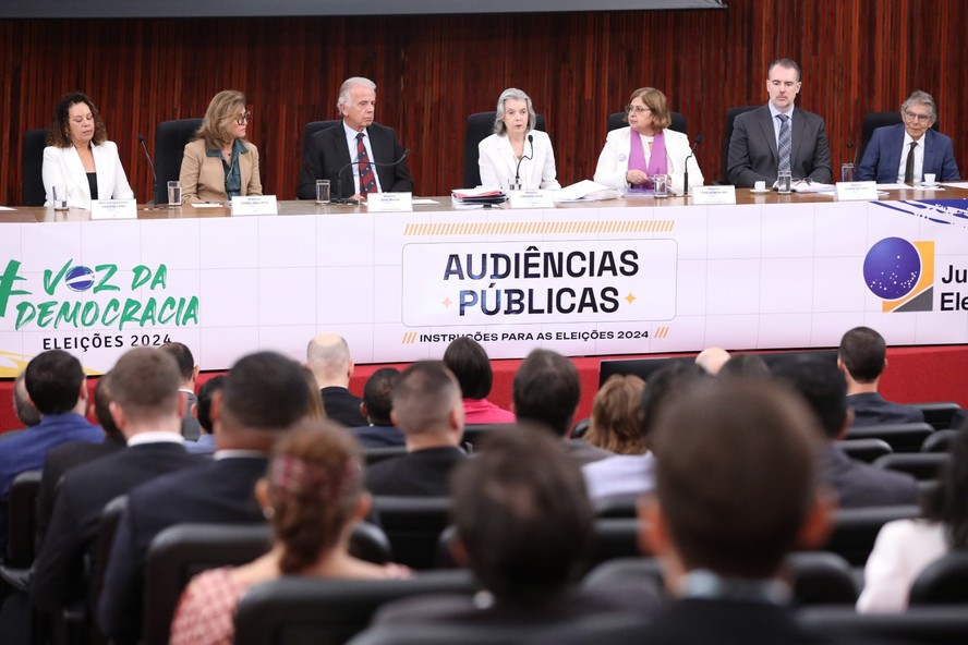 TSE realiza audiências sobre regras das Eleições de 2024