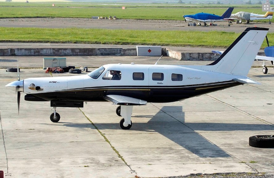 Modelo do Piper Aircraft Pa-46-350P