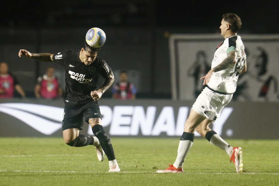 Vasco e Botafogo empataram em 1 a 1 em São Januário