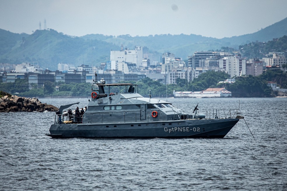 Reforço na segurança para encontro do G20 no Rio de Janeiro conta com embarcações blindadas — Foto: Hermes de Paula/Agência O Globo