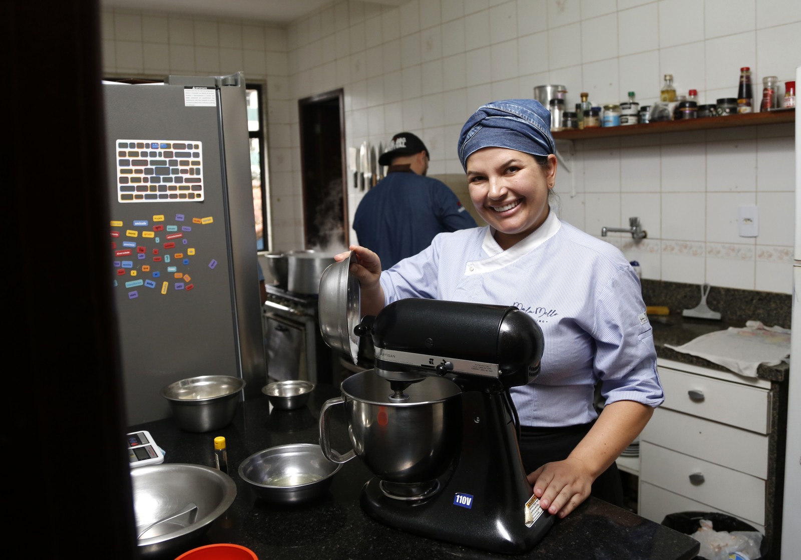 A chef Malu Mello está com eventos corporativos e sociais durante a semana e finais de semana, tamanha a demanda — Foto: Fabio Rossi