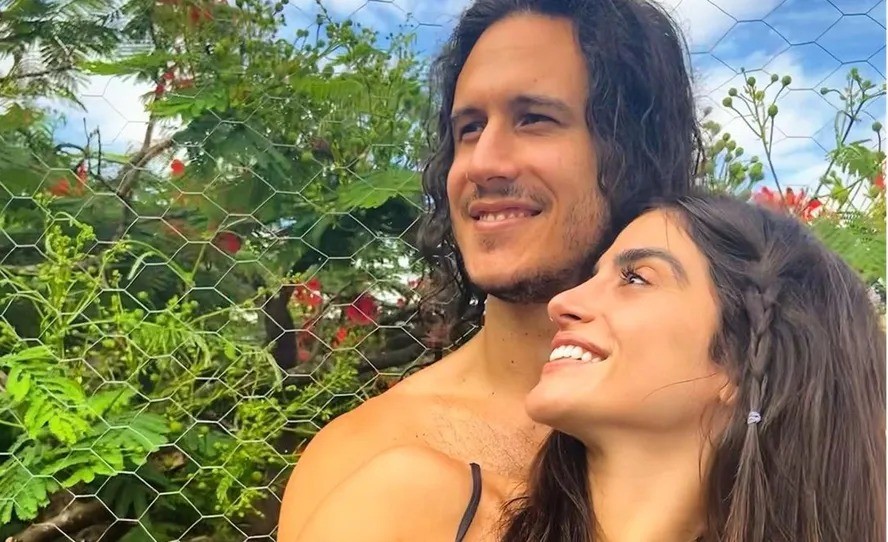 Emiliano D’Avila e Natália Rosa vivem um relaciomento aberto — Foto: Reprodução