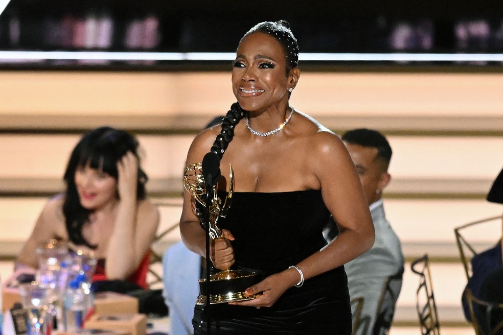 Sheryl Lee Ralph no Emmy 2022 — Foto: Patrick T. FALLON / AFP