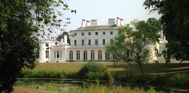 Fachada do Frogmore Cottage, localizado perto do Castelo de Windsor, da família real do Reino Unido — Foto: Divulgação / Royal UK