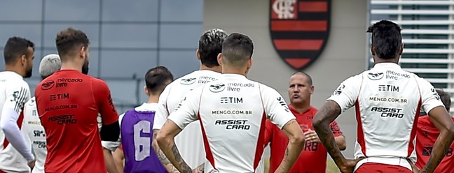 Mario Jorge dá seu primeiro treino como interino no Flamengo — Foto: Flamengo / divulgação