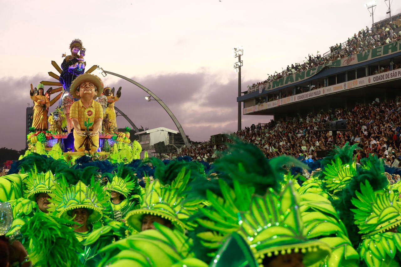 Desfile da Mancha Verde no Carnaval de São Paulo 2024 — Foto: Edilson Dantas/Agência O Globo