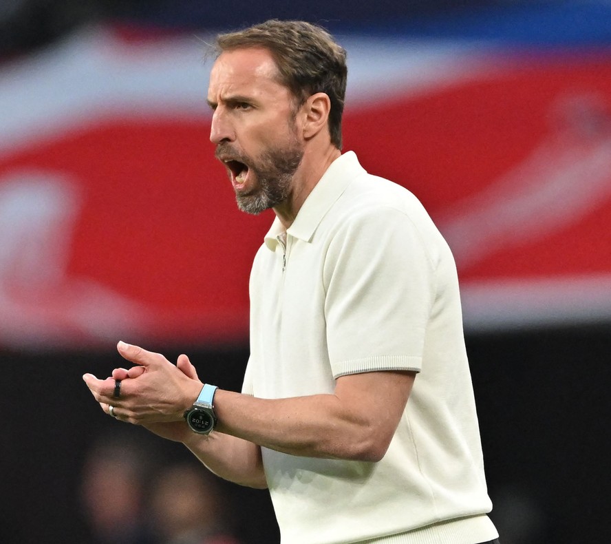 Gareth Southgate, técnico da Inglaterra, usa o 'anel inteligente' que lê a saúde do corpo humano