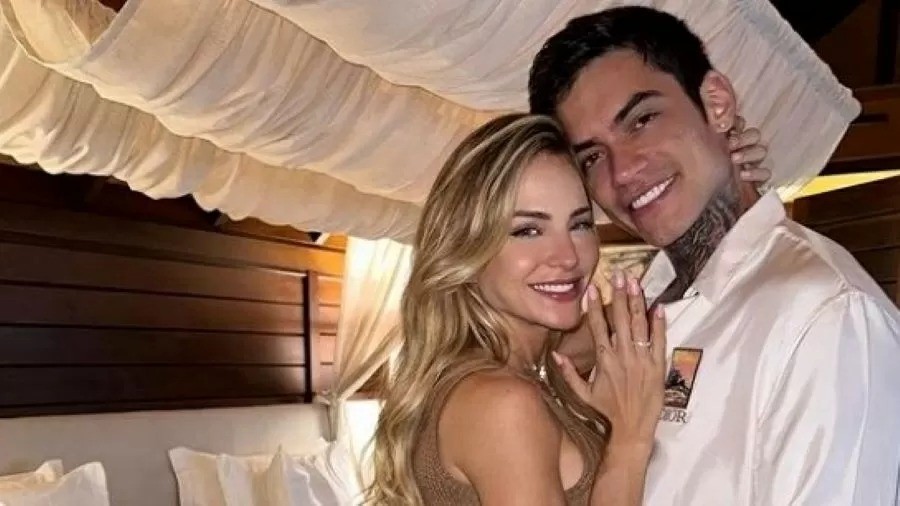 A ex-"BBB" Gabi Martins e o namorado, o gamer Lincoln Lau, terminaram em março — Foto: Reprodução/ Instagram