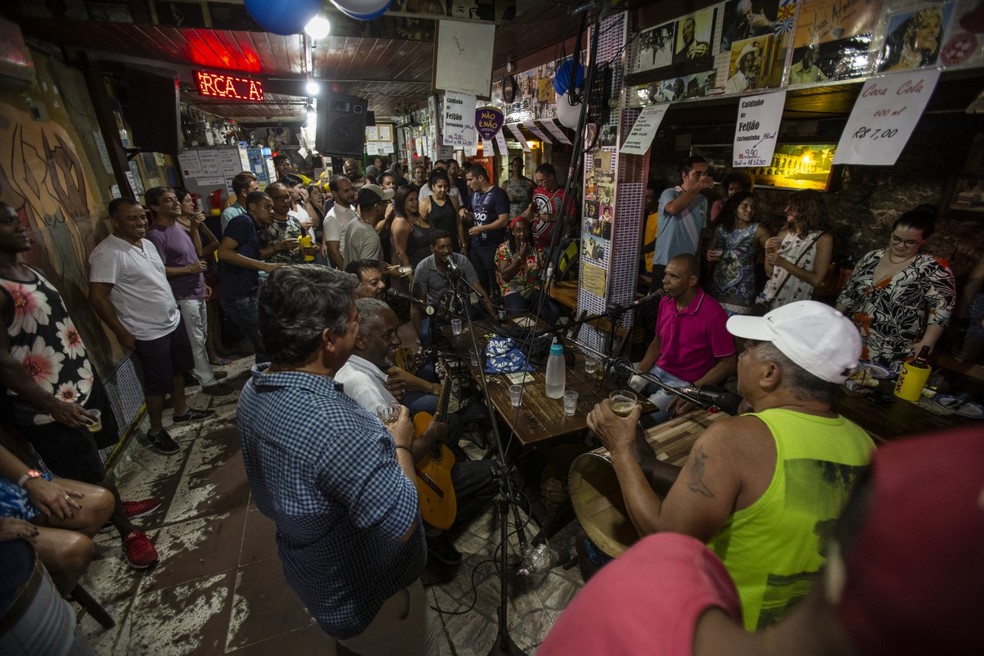 O Vaca Atolada é um reduto de bambas na Lapa — Foto: Alexandre Cassiano